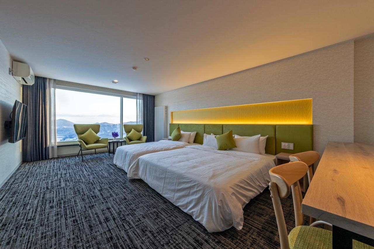 Hotel Cocoa Resort Тояко Экстерьер фото
